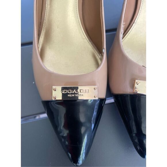 Coach NY Gold plated black tan pointy toe heels patent leather Size 10B Office - Picture 10 of 12